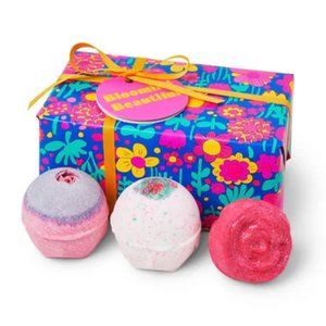 Lush Blooming Beautiful bath bomb set